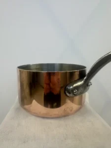 en renoveret kobbergryde for privatkunde